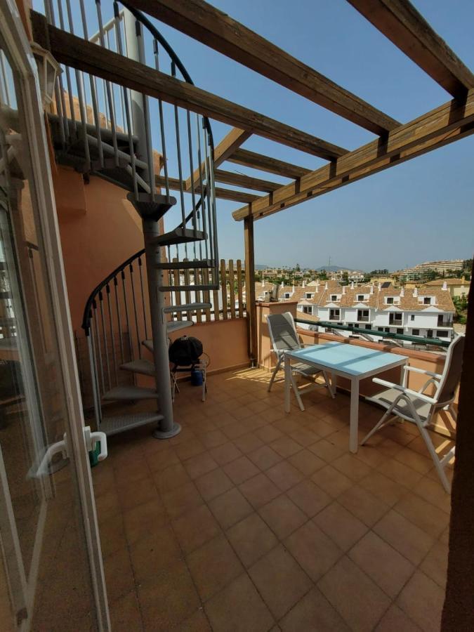 マラガCozy Penthouse Riviera Del Solアパートメント エクステリア 写真